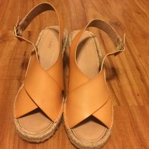 Old Navy Tan Wedges size 9
